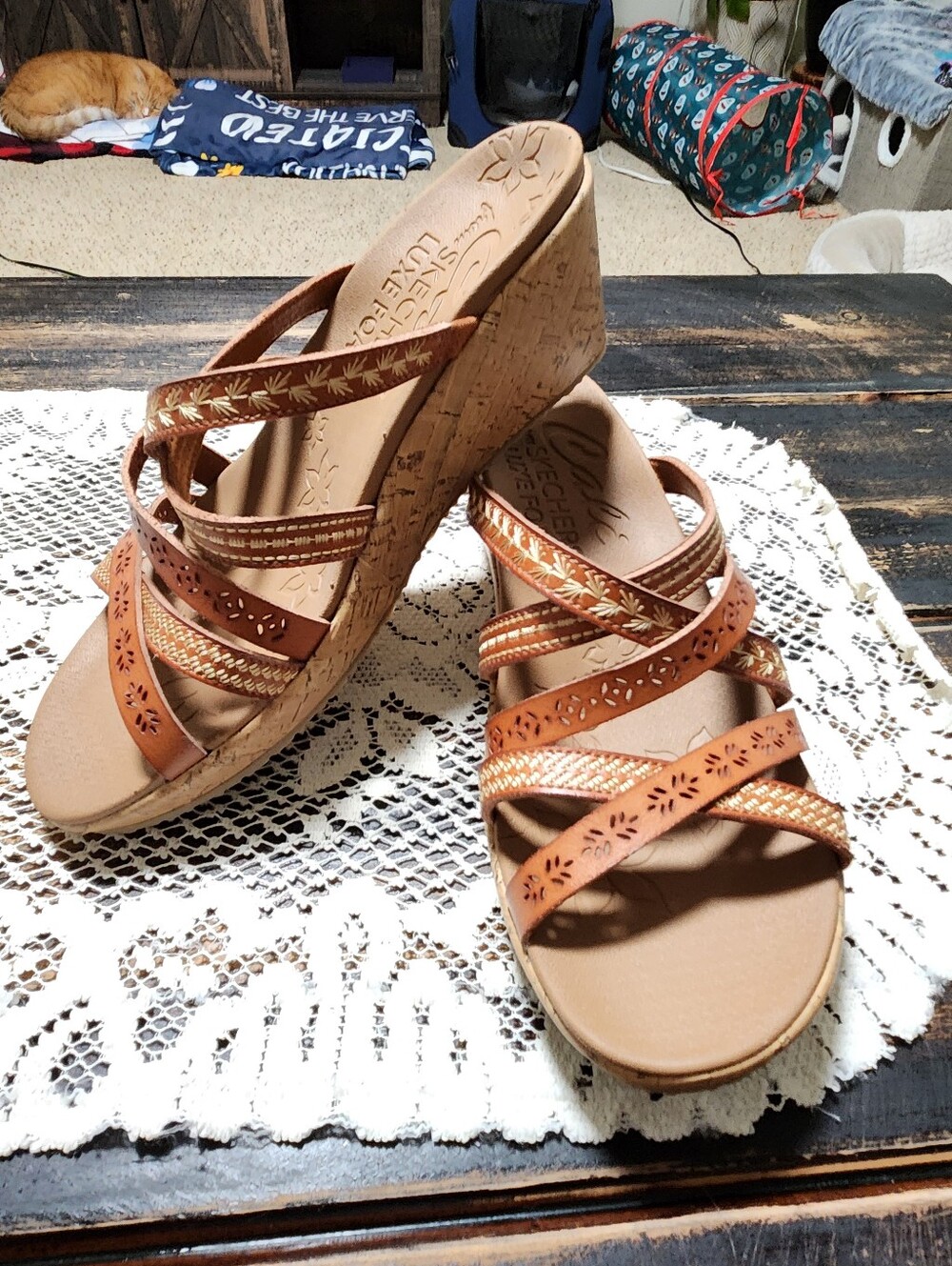 Skechers Cali Beverlee Tiger Posse Wedge Sandals Size 10 NWOT